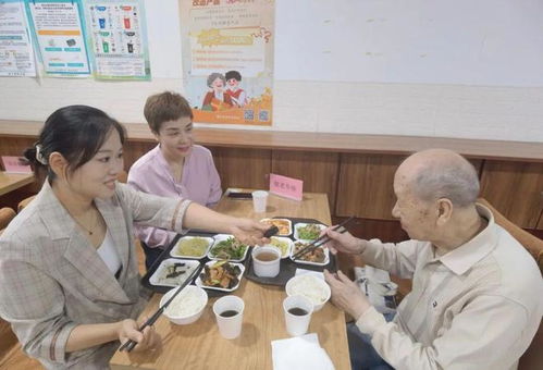 老社區(qū)的“逆生長(zhǎng)” 委員通道上的社區(qū)新生故事